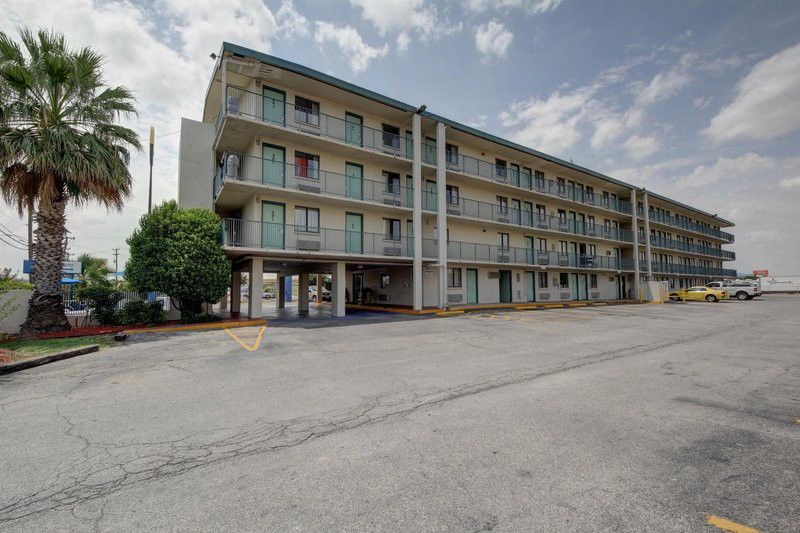 Red Roof Inn San Antonio Northeast - Rittiman Rd Eksteriør bilde